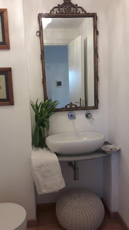 Le Stanze Del Cardinale Bed and Breakfast Παβία Εξωτερικό φωτογραφία