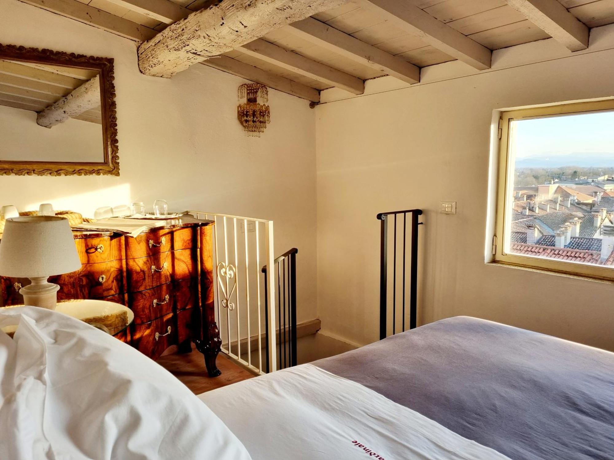 Le Stanze Del Cardinale Bed and Breakfast Παβία Εξωτερικό φωτογραφία