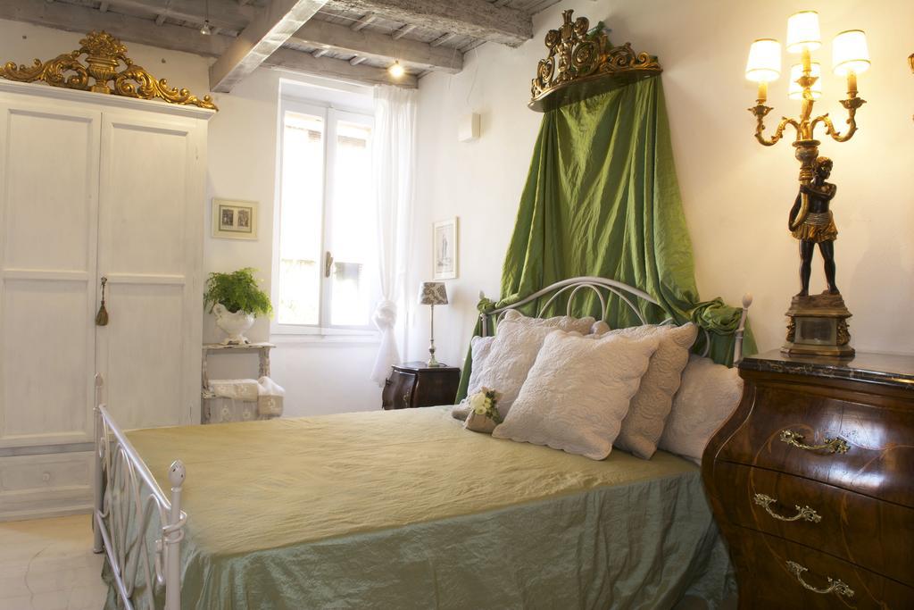 Le Stanze Del Cardinale Bed and Breakfast Παβία Δωμάτιο φωτογραφία